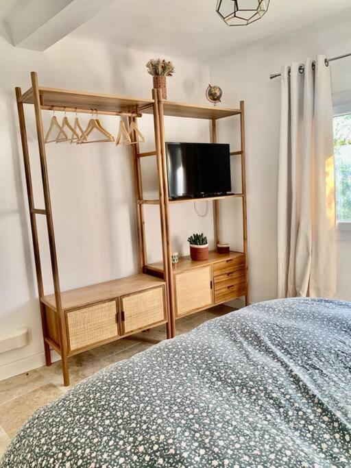 Apartment La Reposee, Bas De En Plein Coeur De Vence