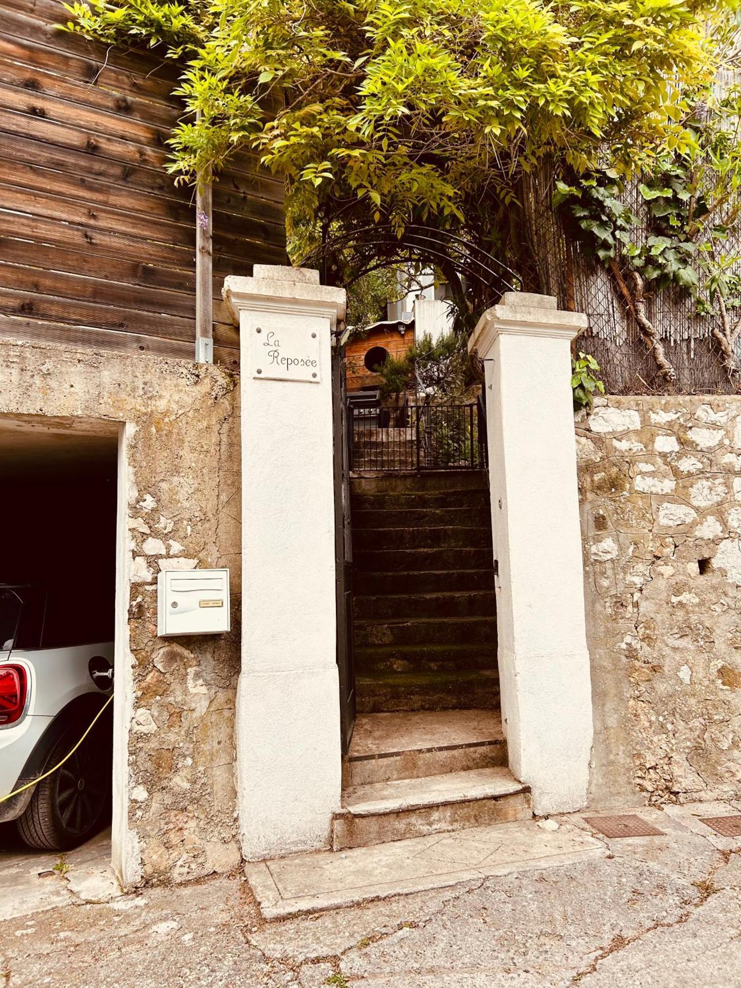 La Reposee, Bas De En Plein Coeur De Apartment Vence